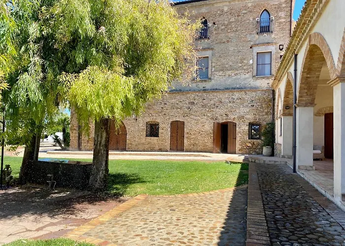 乡村民宿 Le Colline Del Gelso-masseria Mazzei Solfara Mare